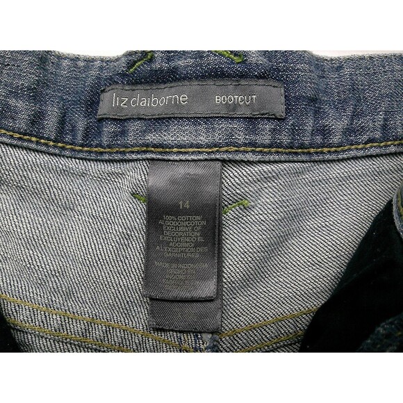 Liz Claiborne Boot Cut Jeans Size 14 Embroidered Flowers Blue Pockets Denim - Picture 11 of 16